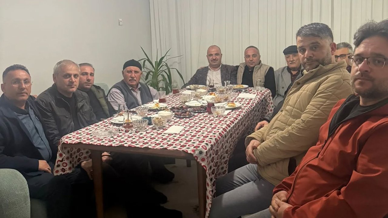 671177205 17916973062345066 6350436034433231313 N