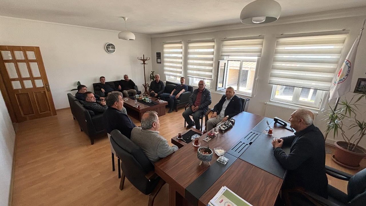 672360901 18179086237387099 3969533890101598172 N