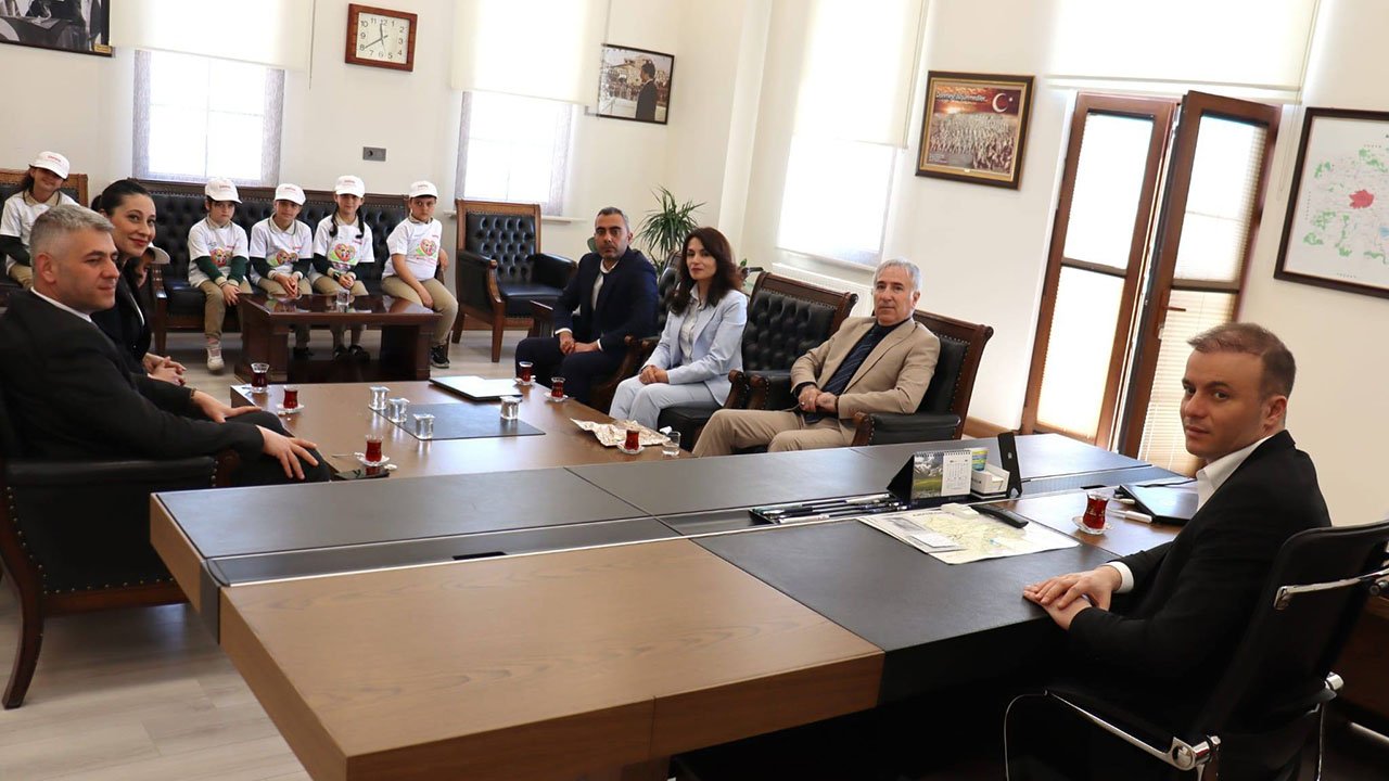 681989636 1265817702332223 4315551155770253967 N