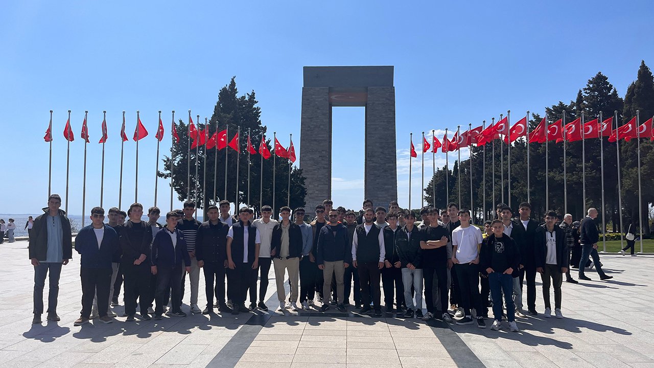 B4631044 F9E6 4471 8F56 C67B1A57Ce07