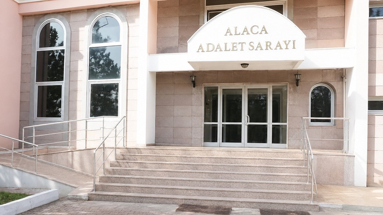 Alaca'da tartıştığı şahsı bıçaklayan şüpheli tutuklandı