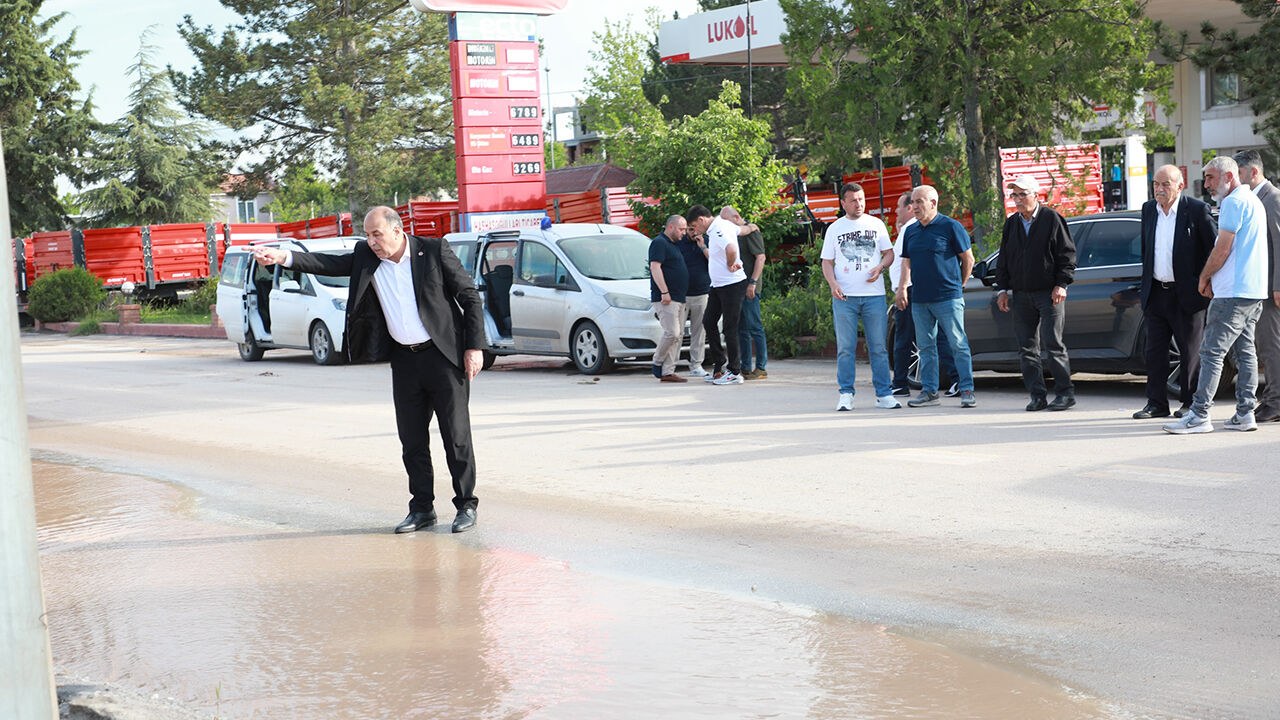 Başkan Arslan sel bölgesinde incelemelerde bulundu