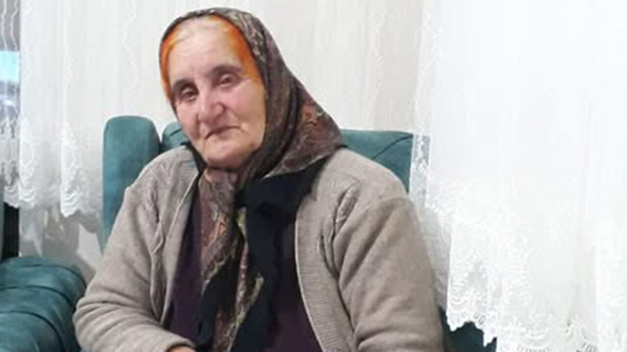 Zahide Bütün hayatını kaybetti