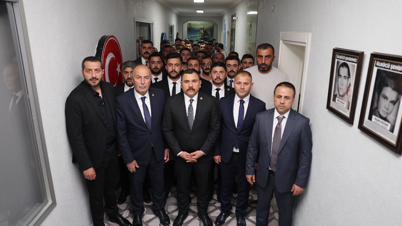 Alaca Ülkü Ocakları’nda görev değişimi