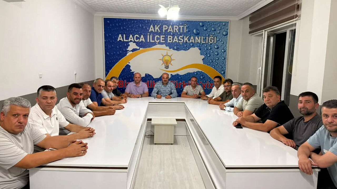Mücahit Gürsoy başkanlığında toplandılar