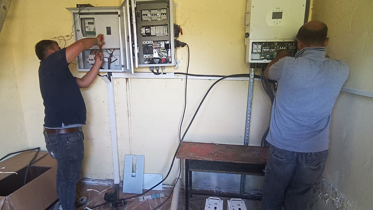 Küçükdona’da su deposu güneş enerjisiyle çalışacak