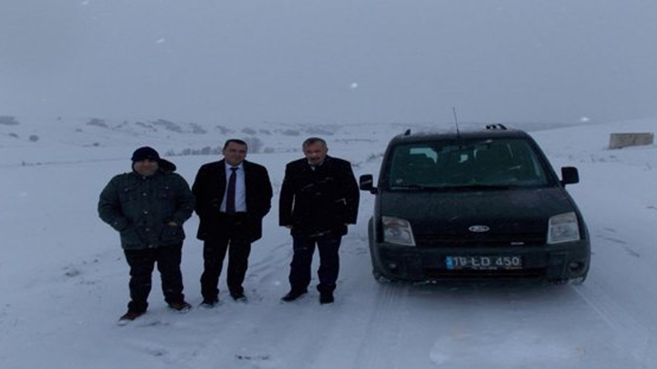 Alaca'da servis araçları ve yollar denetlendi