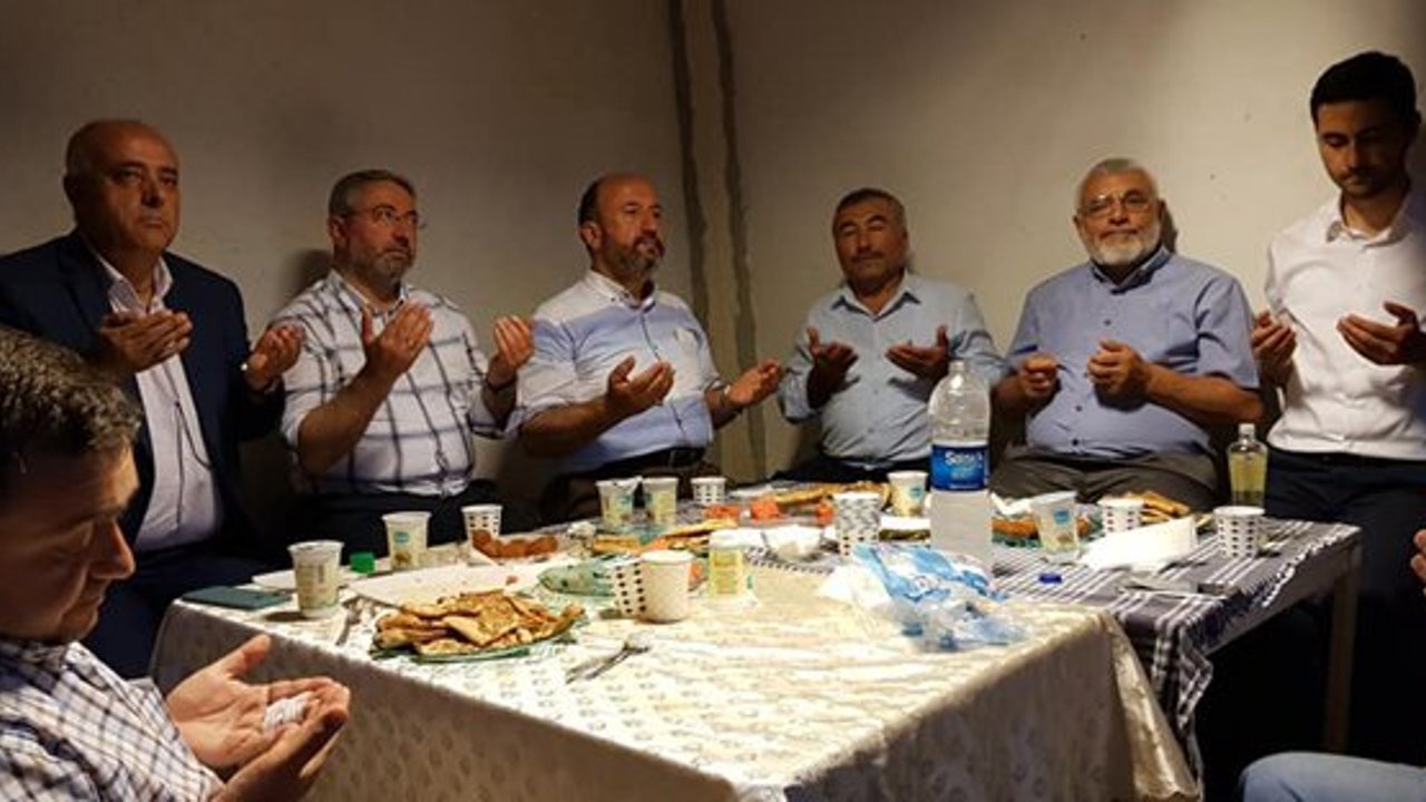 Kavuncu, Tutaş Köyü Derneği’nde mevlide katıldı