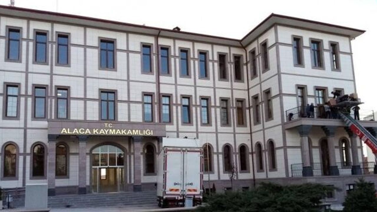 Artık yeni hükümet konağında hizmet verecekler