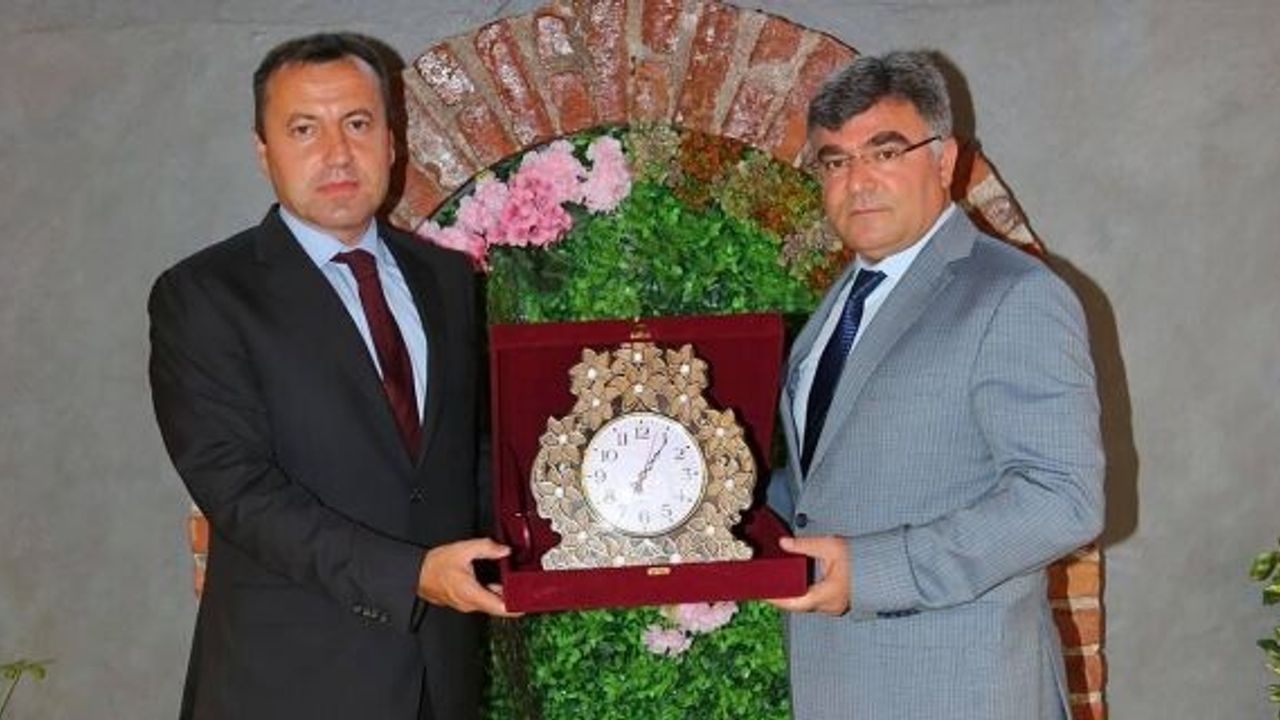 Kaymakam Atak'a yeni görevinde başarılar diledi