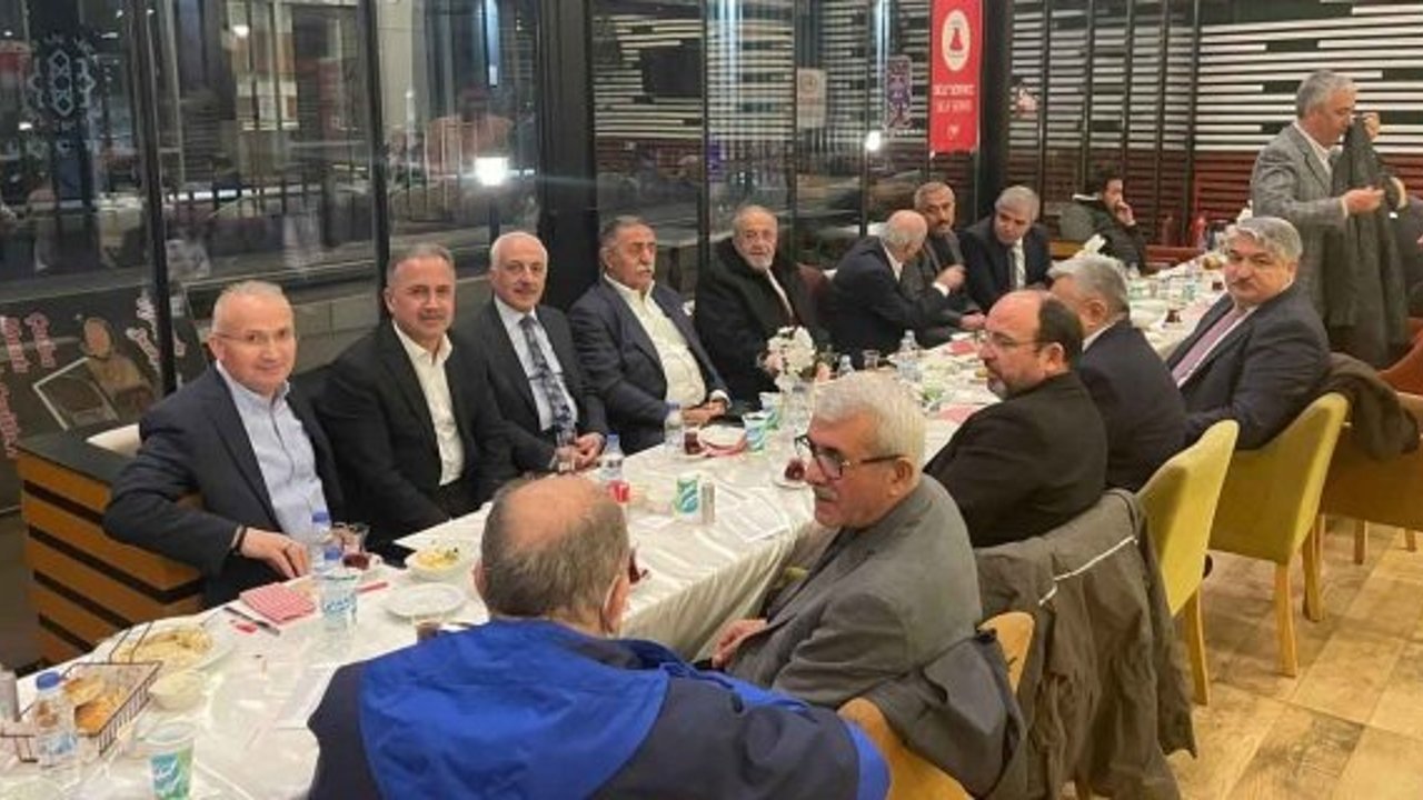 Alacalılar Ankara'da iftarda bir araya geldi