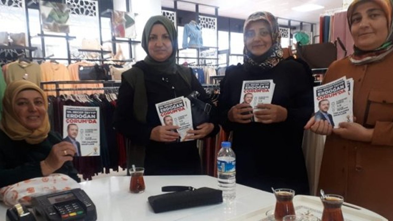 Alaca’daki AK kadınlar miting için özveriyle çalıştı