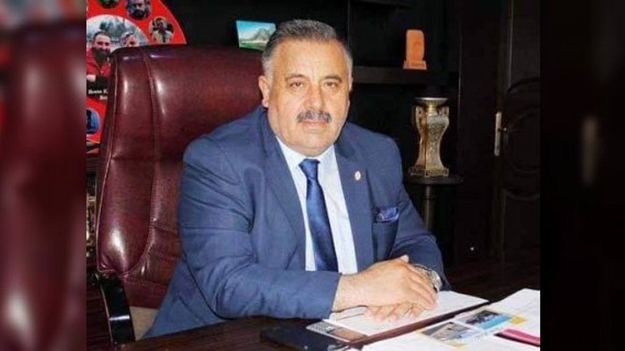 Recep Gür'den esnafa "İş yerlerine Bayrak asalım" çağrısı