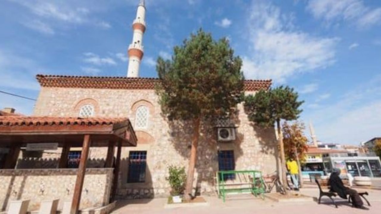 Çorum Valiliği Alaca Eski Camiyi tanıttı