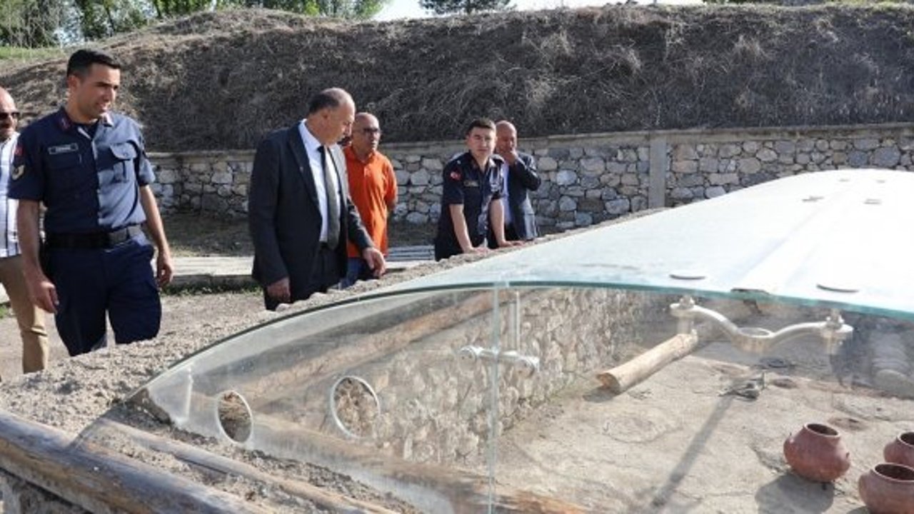 Alaca Belediye Başkanı Arslan, Arkeopark hakkında bilgi aldı