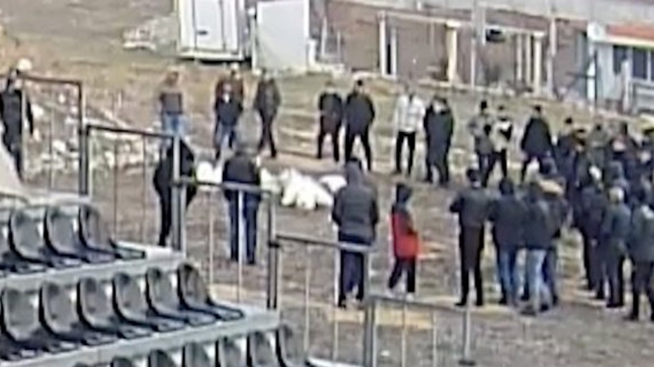 Polisten 'kaz dövüşü' baskını: 70 kişiye ceza yazıldı