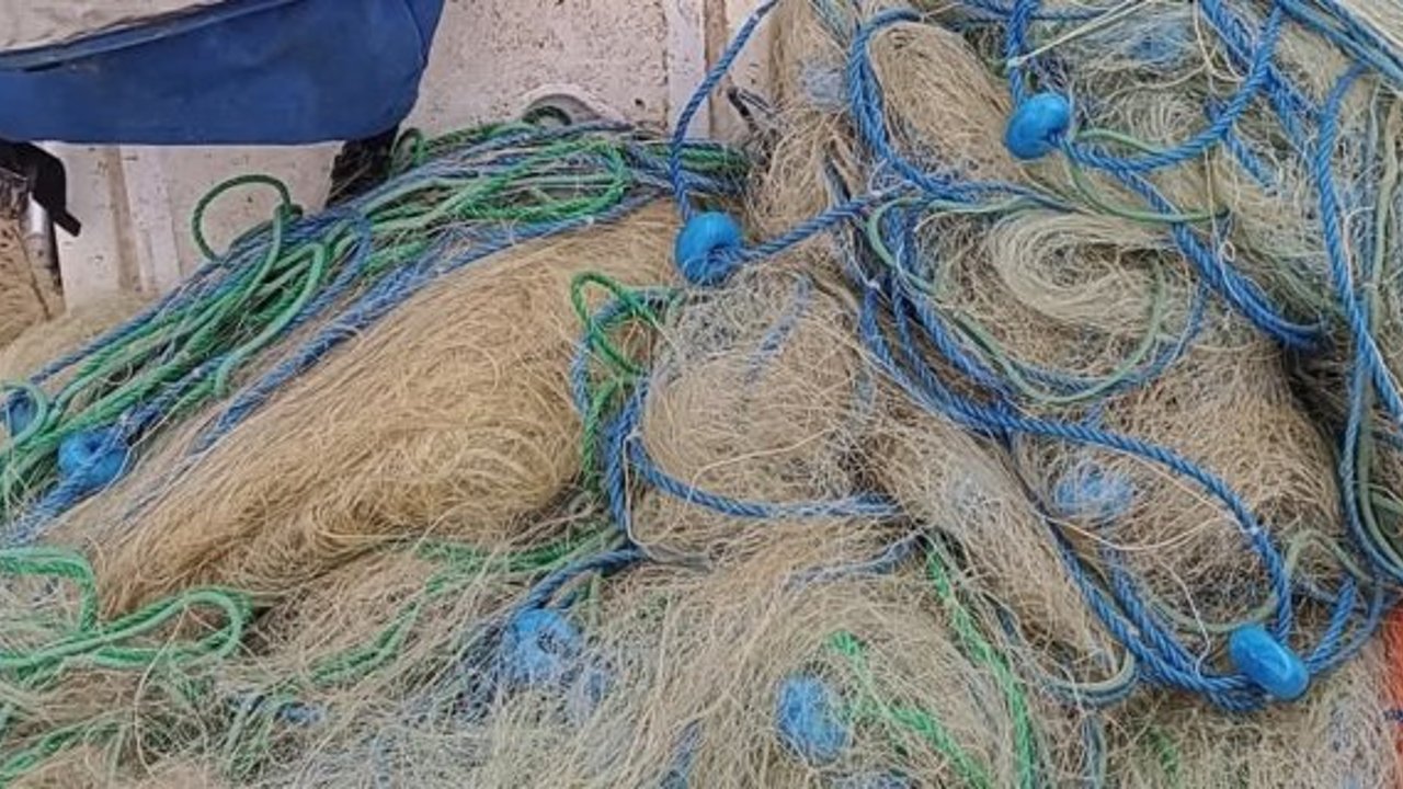 Barajdan 3 bin 800 metre uzunluğundan hayalet ağ çıktı