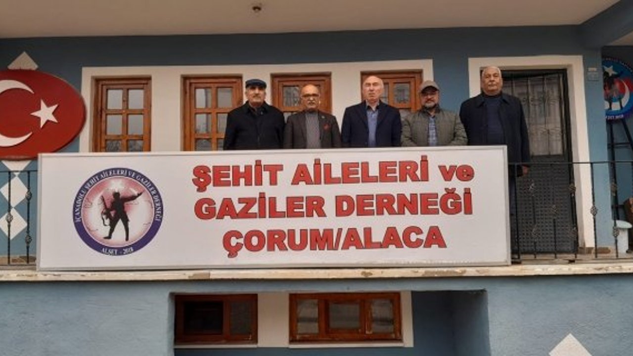İYİ Parti Alaca İlçe Başkanı Menderes Aydoğan'dan Şehit Aileleri ve Gazilere ziyaret