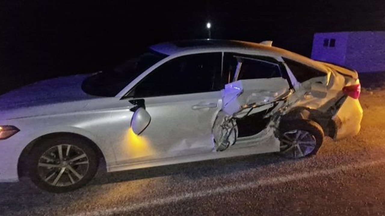 Alaca'da iki otomobil çarpıştı: 1 yaralı