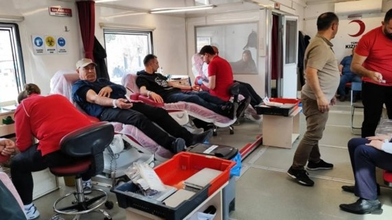 Alaca’da Kızılay Kan Bağışına yoğun destek