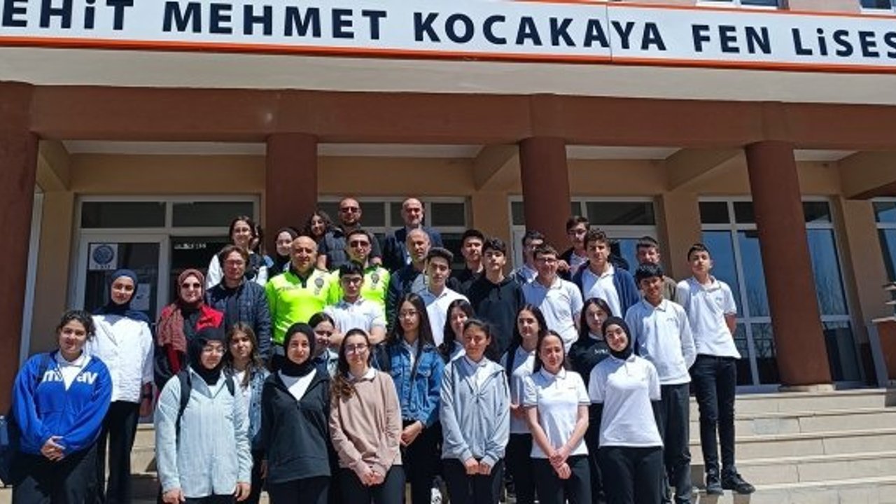 Alaca Fen Lisesi’nde  ‘trafik’ konulu farkındalık semineri