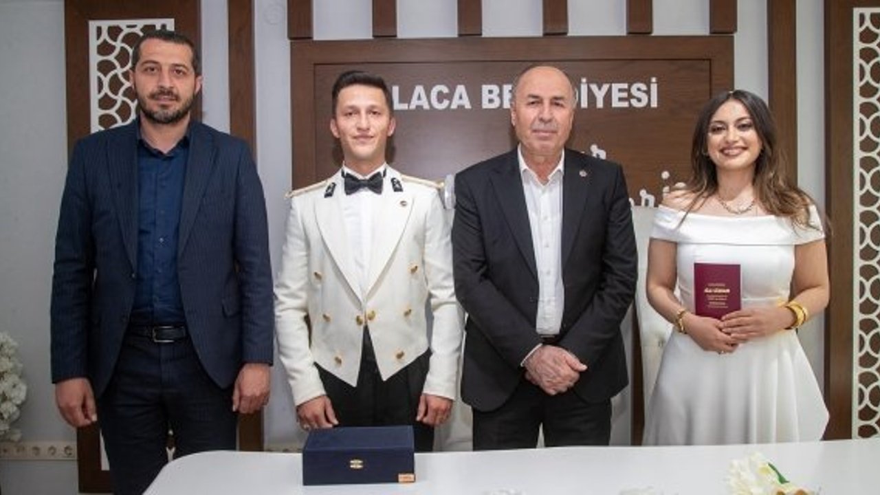 Başkan Arslan, genç Teğmenin nikâhını kıydı