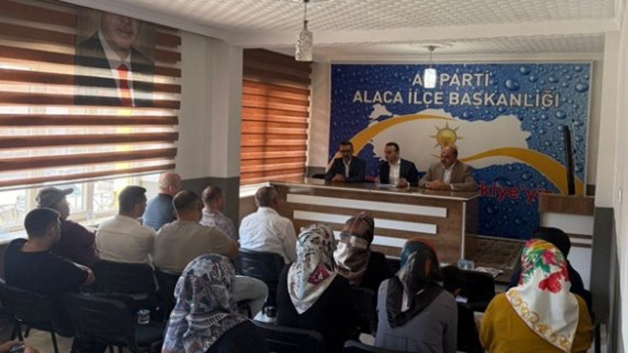AK Parti’de mahalle ve  köy temsilcileri dinlendi