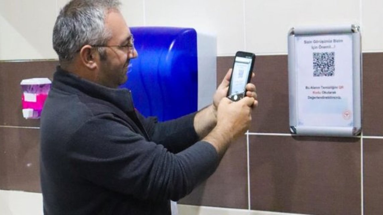 Alaca Devlet Hastanesi’nde karekod ile temizlik değerlendirme sistemi başladı