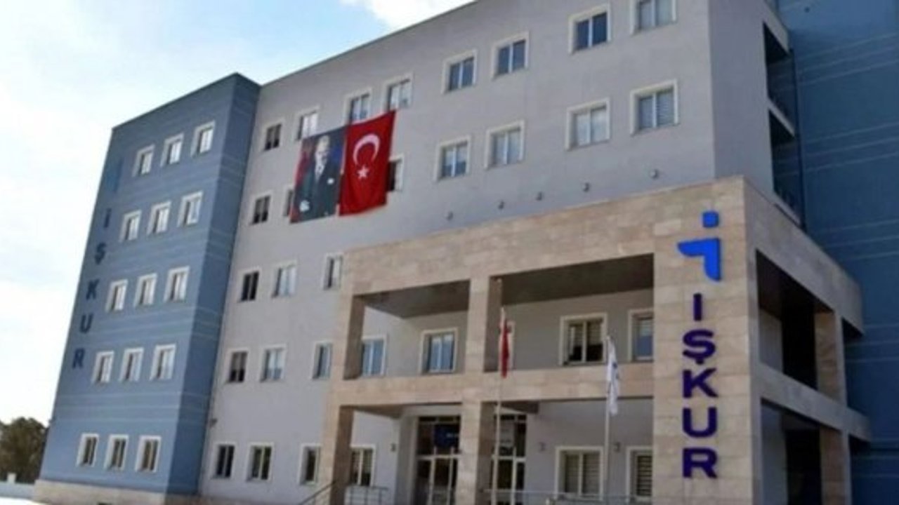 İŞKUR'dan Gençlik ve Spor İl Müdürlüğü'ne 100 Kişilik TYP Alımı!Alaca'dan 4 kişi istihdam edilecek