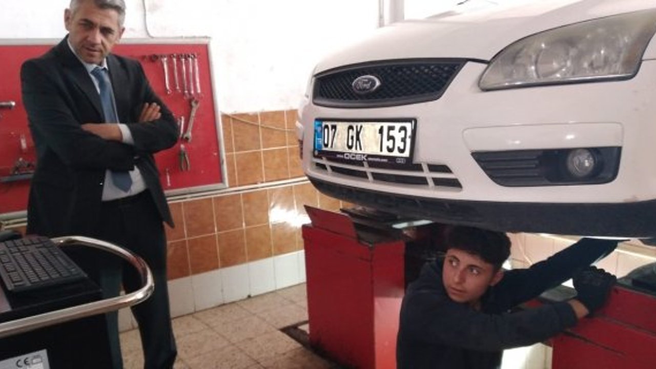 Emrullah Şahin: MESEM, gençlerin eğitimden kopmadan iş hayatına erken atılmasını sağlayacak