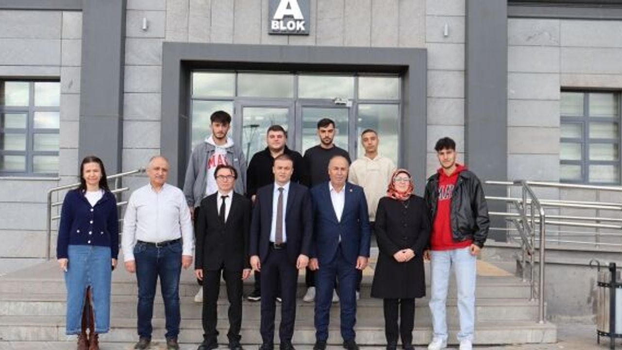 Kaymakam Dinçer ve Başkan Arslan'dan MYO ve yurt ziyareti