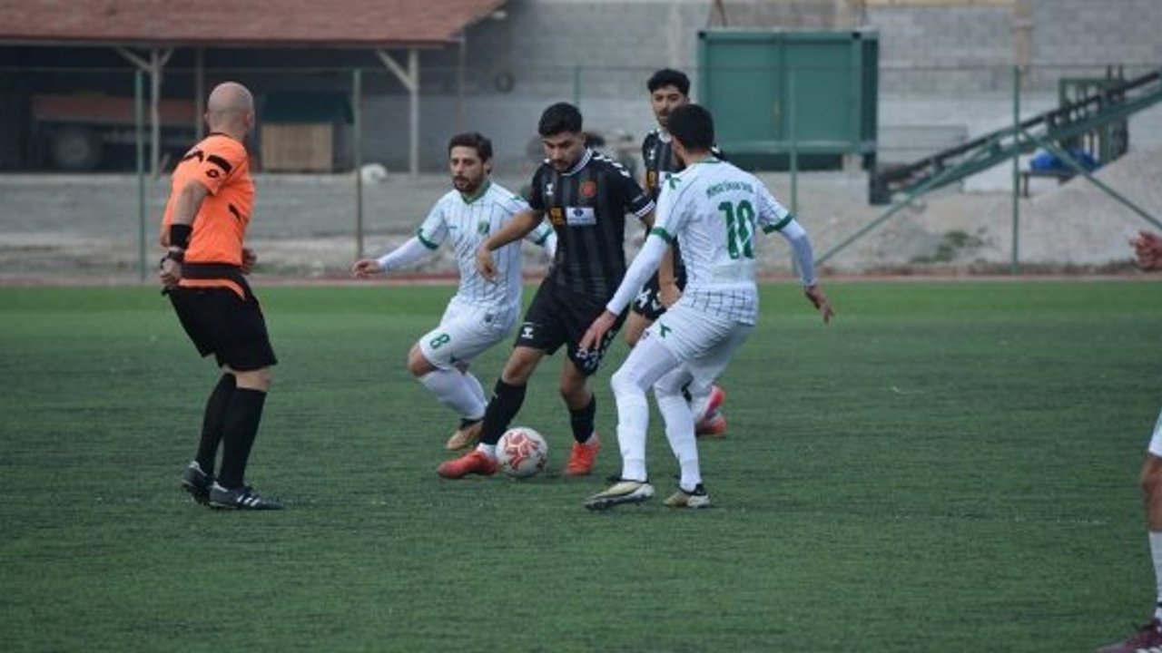 Alaca Belediyespor sezona kötü başladı