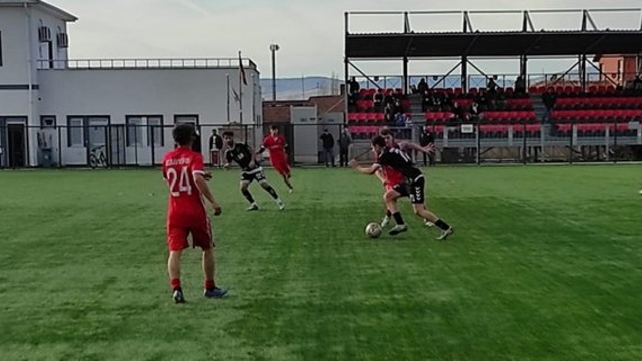 Alaca Belediyespor, Ulukavak karşısında gol oldu yağdı:7-1