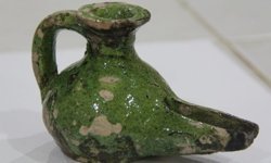 Kalehisarda 800 yıllık kandil bulundu