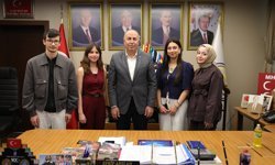 Alaca MYO öğrencilerinden Başkan Şerif Arslan’a sergi daveti