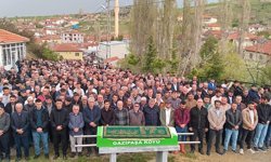Traktör kazasında can veren Fidan Gül, gözyaşları arasında toprağa verildi
