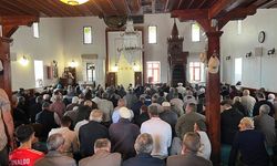 Alaca Müftüsü Önder Arık Eski Camii’nde vatandaşlarla buluştu