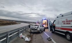 Aaca'da yağışla kayganlaşan yolda kaza: 5 yaralı