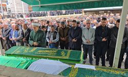 Kazada hayatını kaybeden anne ve 2 evladı toprağa verildi