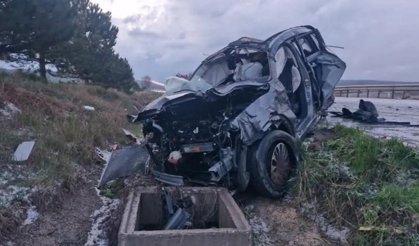 Alaca-Çorum yolunda kaza: 1 ölü, 3 yaralı