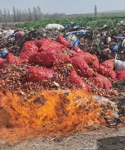 Kaçak sigara ve alkol yakılarak imha edildi