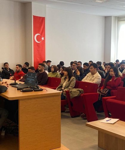 Avni Çelik MYO'da dolandırıcılığa karşı bilgilendirme toplantısı