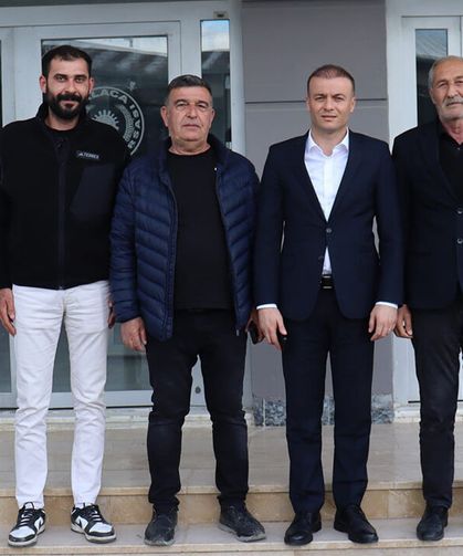 Kaymakam Meriç Dinçer’den Alaca Ticaret Borsası’na ziyaret