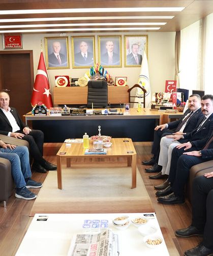 Ülkü Ocakları heyetinden Başkan Arslan'a ziyaret