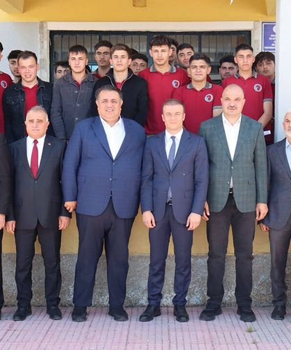 Çorum'da geleceğin ustaları belgelerine kavuştu