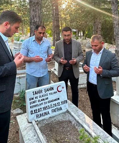 Uğur Esmer ve yönetiminden şehitlere vefa ziyareti