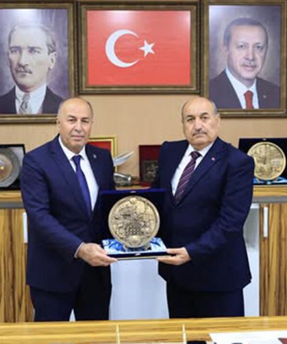 Başkan Arslan’dan Duran Bıyık’a kutlama ziyareti