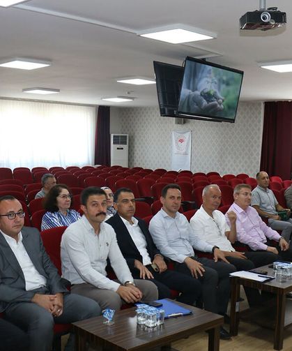 Cumhur Atalık, tarımda değerlendirme toplantısına katıldı