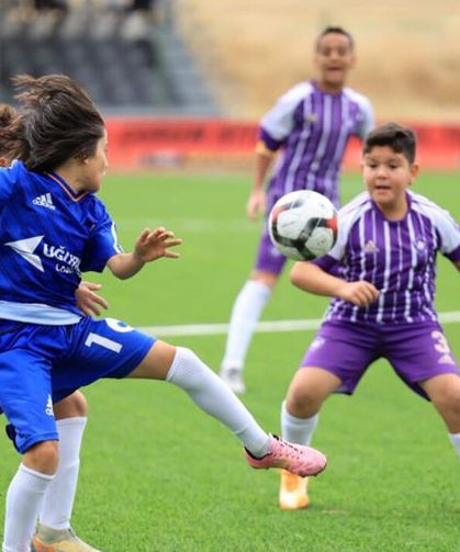 Alaca’da futbol şöleni başladı
