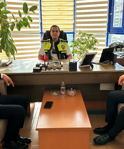 Oda başkanlarından Müftü Arık ve Başkomiser Toprak’a ziyaret